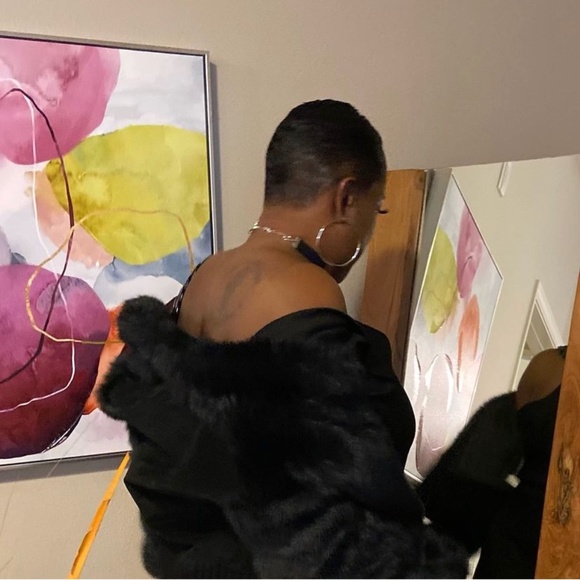 Meet your Posher, Shannon - Picture 3 of 5